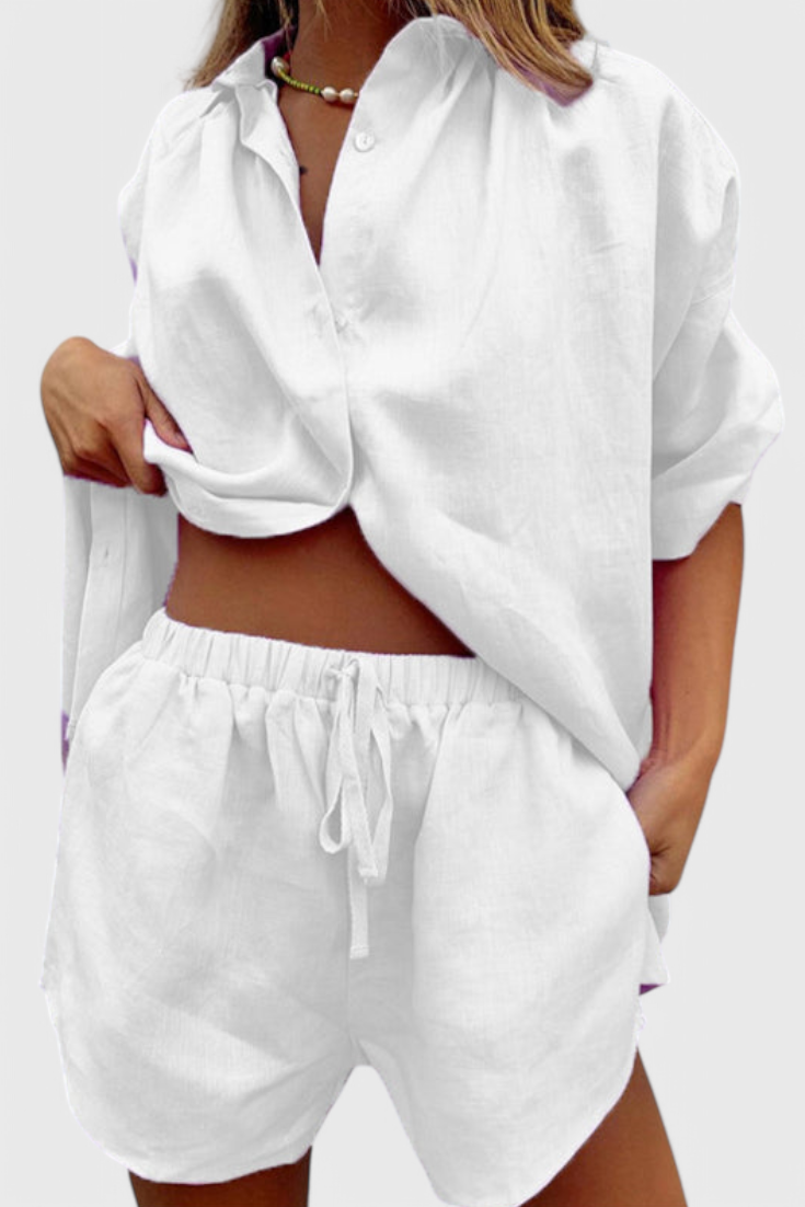 Anika Conjunto de Duas Peças com Camisa de Botões e Calções com Cordão
