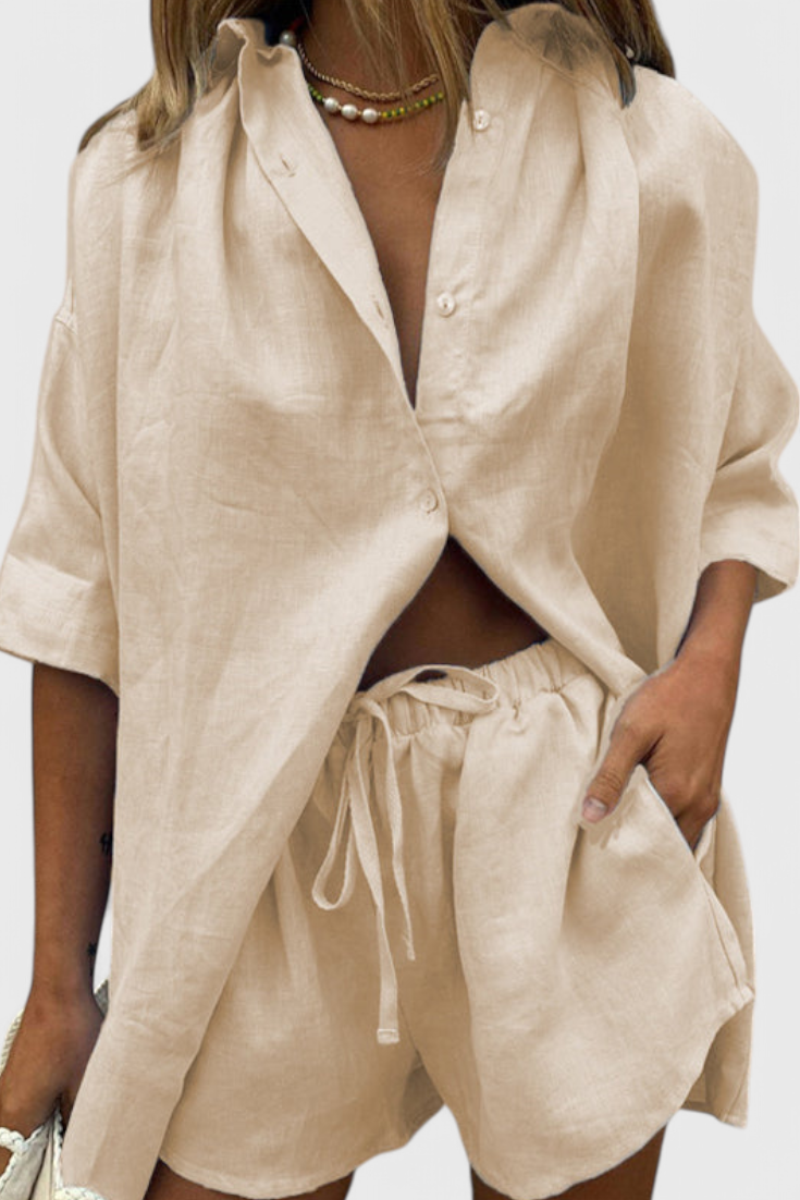 Anika Conjunto de Duas Peças com Camisa de Botões e Calções com Cordão
