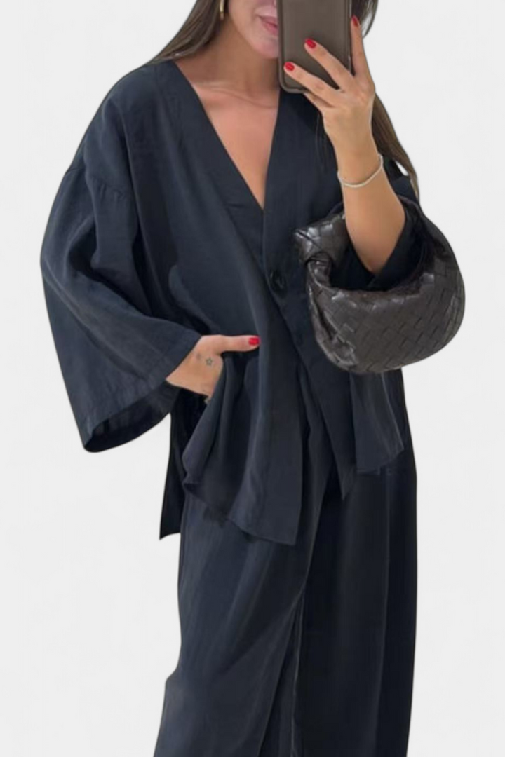 Eli - Conjunto Oversize de Top com Decote em V e Calças Retas