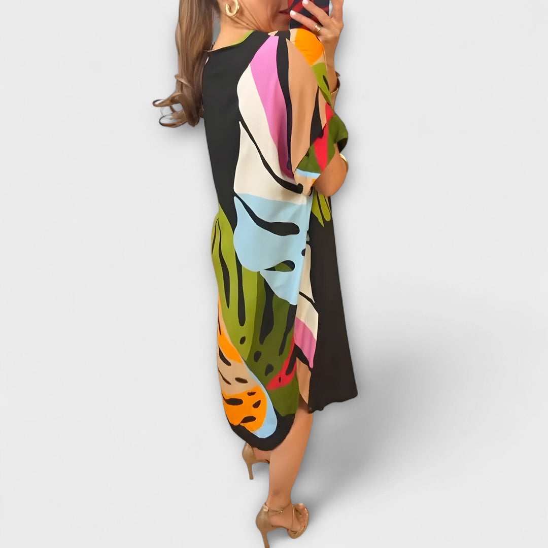 Roos - Vestidos Casuais com Estampados de Folhas Pintadas