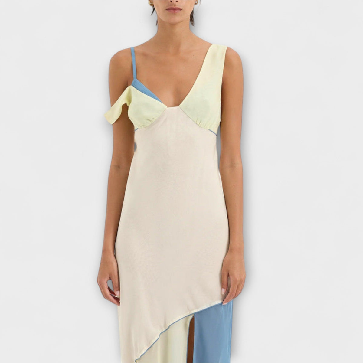 Alora - Vestido Midi Thames com Detalhes de Inserções