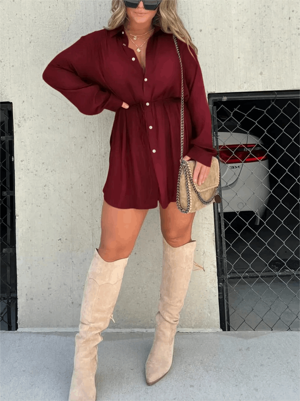 Vestido Camiseiro Preto Elegante de Mulher