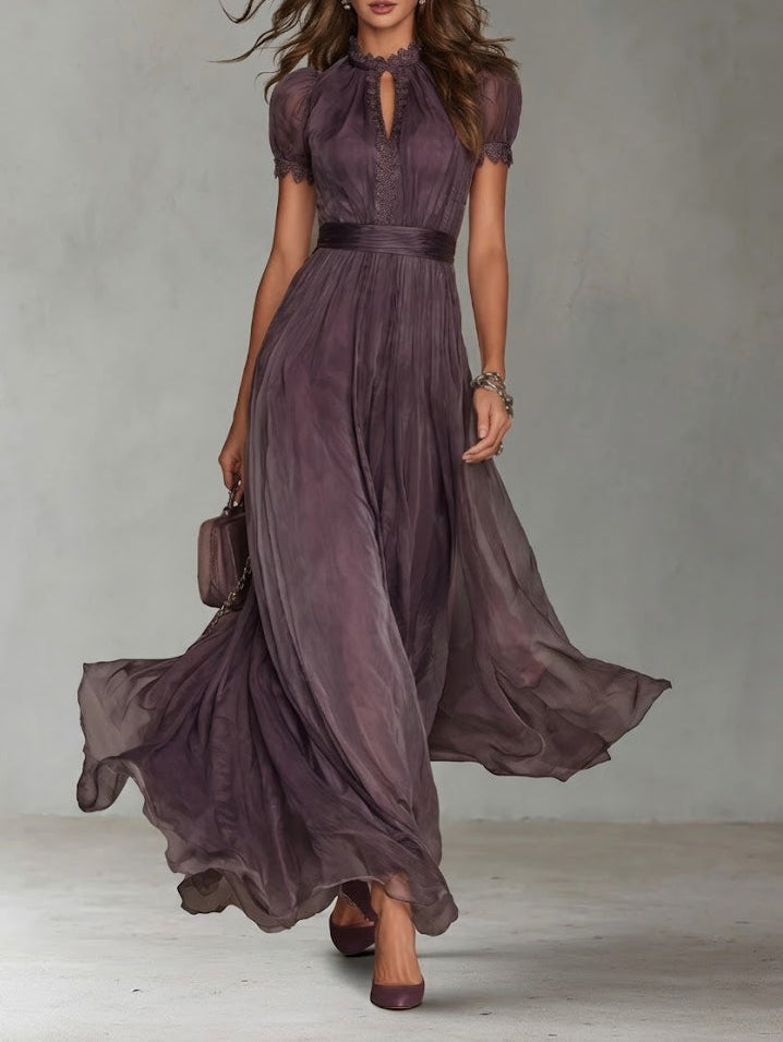 Flavia • Vestido Longo Violeta com Decote em Lágrima e Debrum de Renda Chiffon