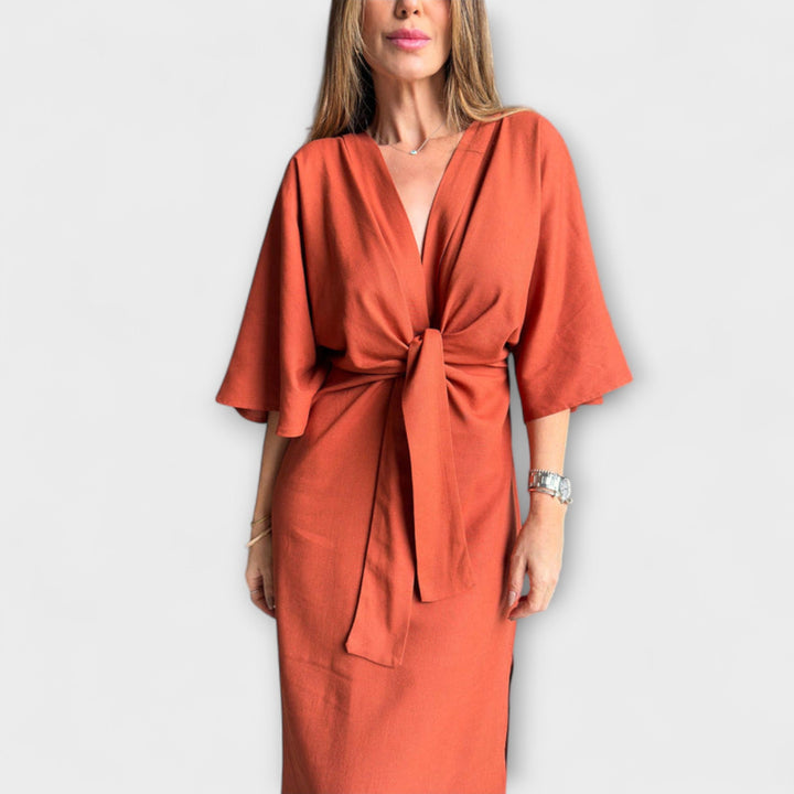 Holly - Vestido Casual com Decote em V, Confecionado em Algodão e Linho com Laço