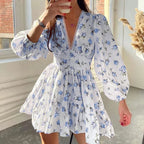 Vestido mini floral de corte A para mulher com decote em V e mangas compridas