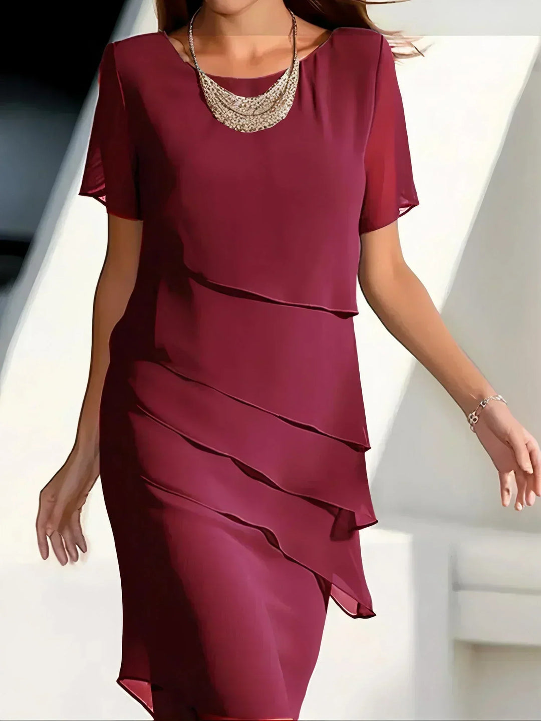 Anastasia | Vestido Midi Elegante em Camadas