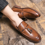 Mocassins de Pele com Borlas