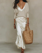 Elena | Vestido Midi Acetinado com Camisola Incluída