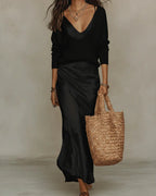 Elena | Vestido Midi Acetinado com Camisola Incluída