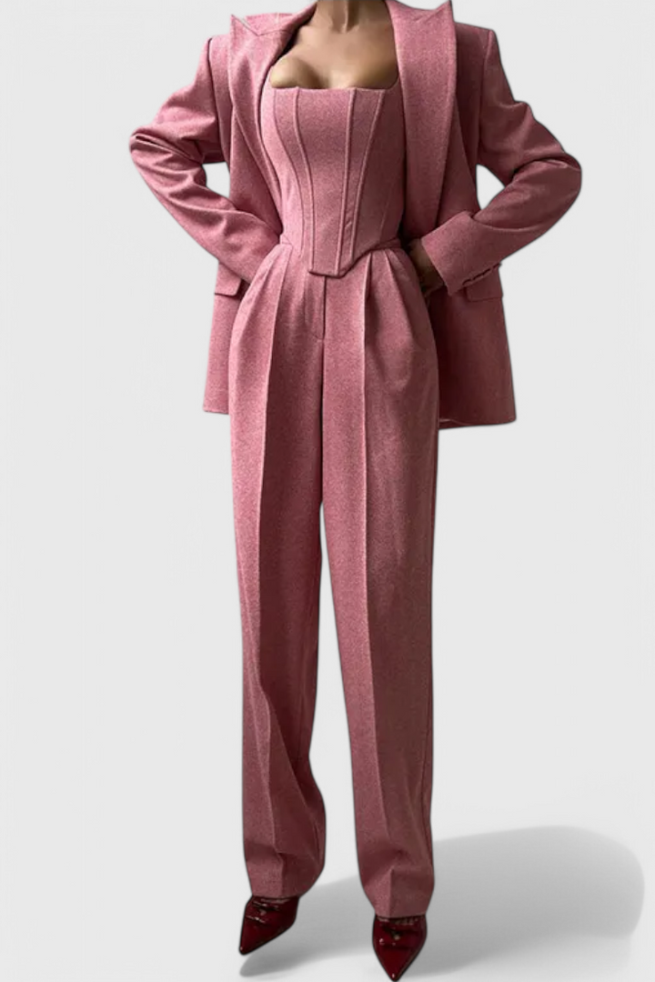 Evena - Fato de Calças para uma Elegância Confiante