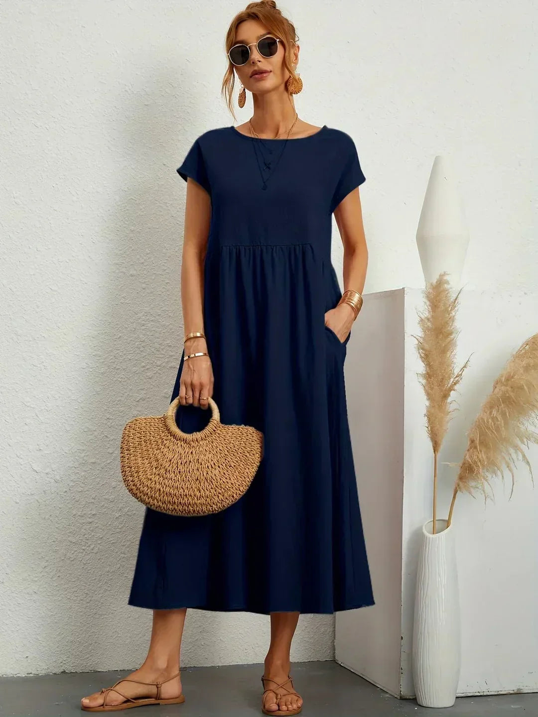 Gabriela™ | Vestido Midi Fluido de Elegância Atemporal