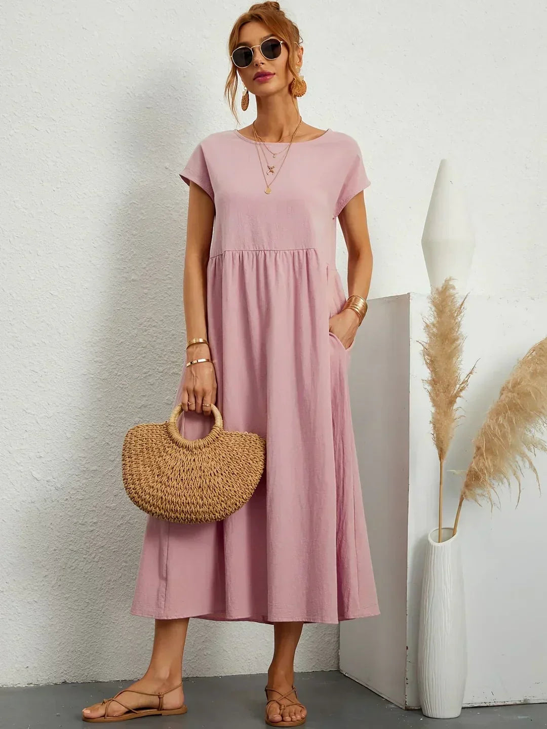 Gabriela™ | Vestido Midi Fluido de Elegância Atemporal