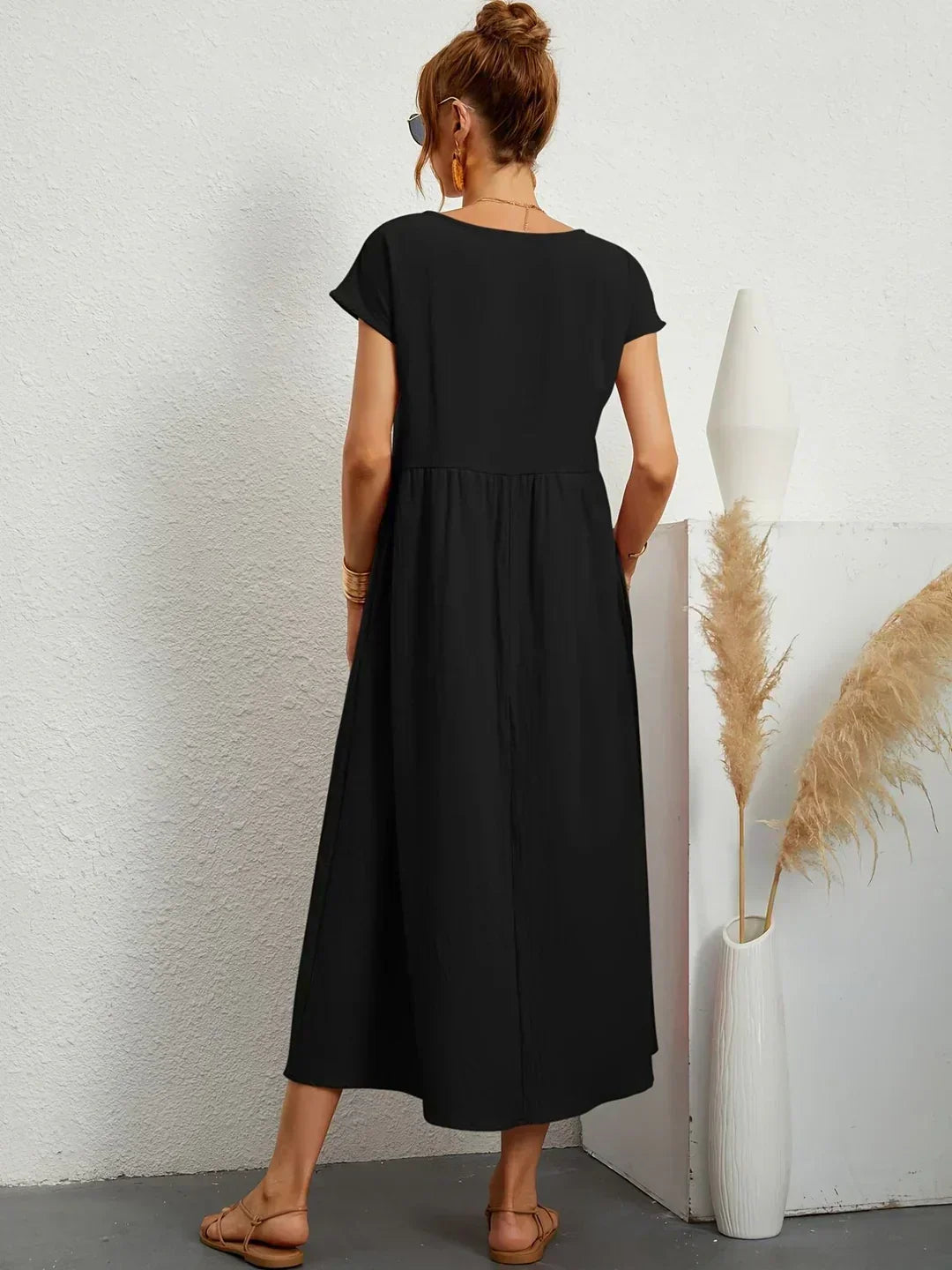 Gabriela™ | Vestido Midi Fluido de Elegância Atemporal