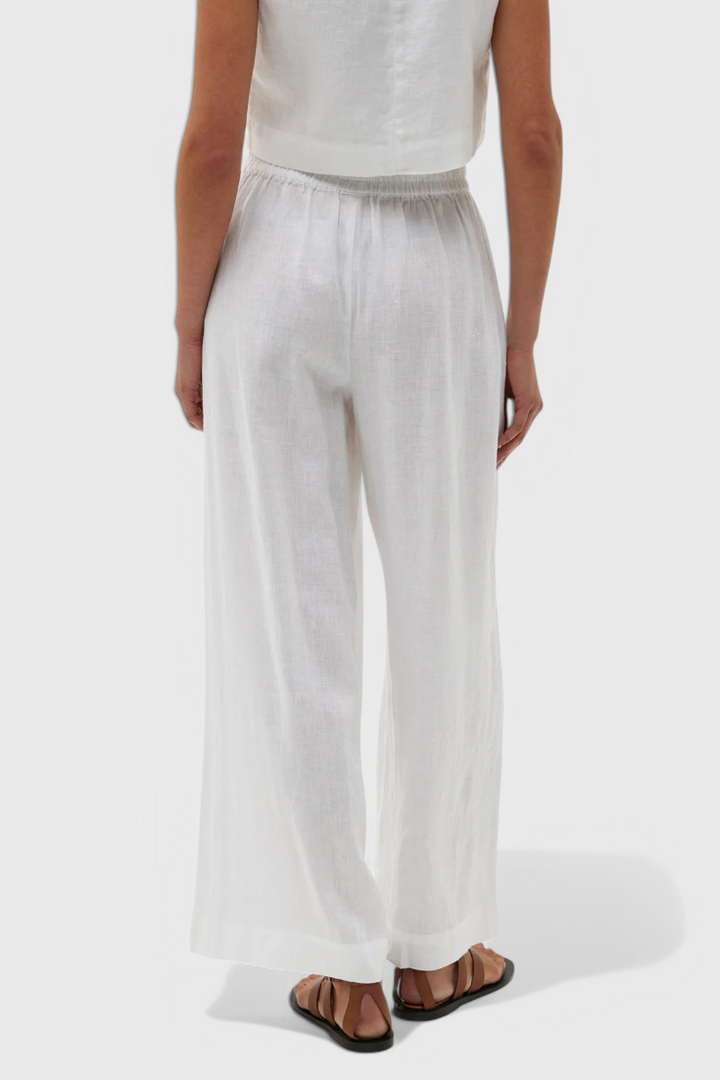 Avelina Conjunto Minimalista em Algodão e Linho Leve