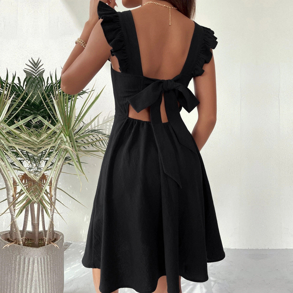 Vestido Ajustado e Evasê de Mulher com Alças de Folhos e Decote Quadrado