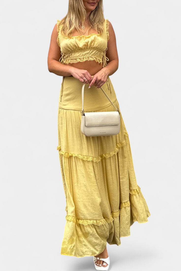 Ilys Conjunto Romântico de Top com Renda e Saia Longa Volumosa