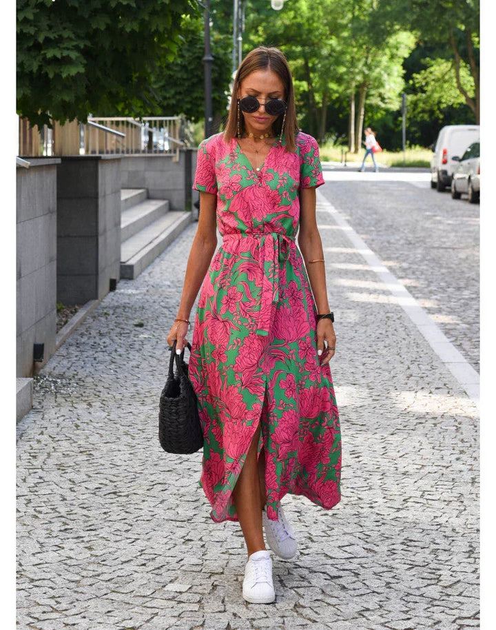 Julia | Vestido Elegante com Decote em V e Corte Modelador