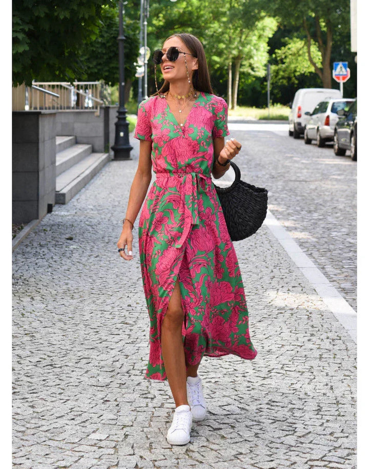 Julia | Vestido Elegante com Decote em V e Corte Modelador