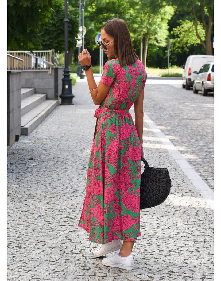 Julia | Vestido Elegante com Decote em V e Corte Modelador