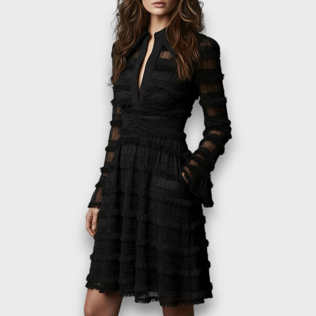 Parisa – Vestido Midi com Franjas Transparentes ✨