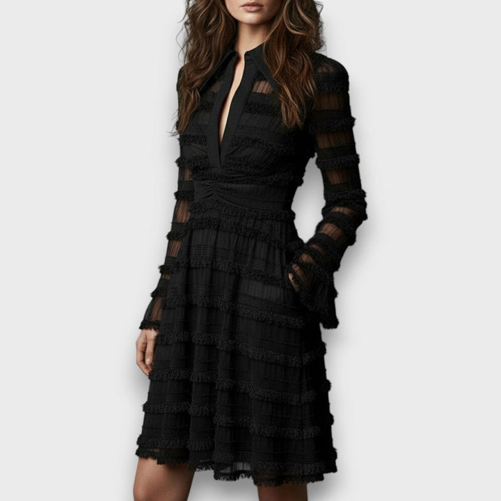 Parisa – Vestido Midi com Franjas Transparentes ✨