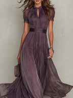 Flavia • Vestido Longo Violeta com Decote em Lágrima e Debrum de Renda Chiffon