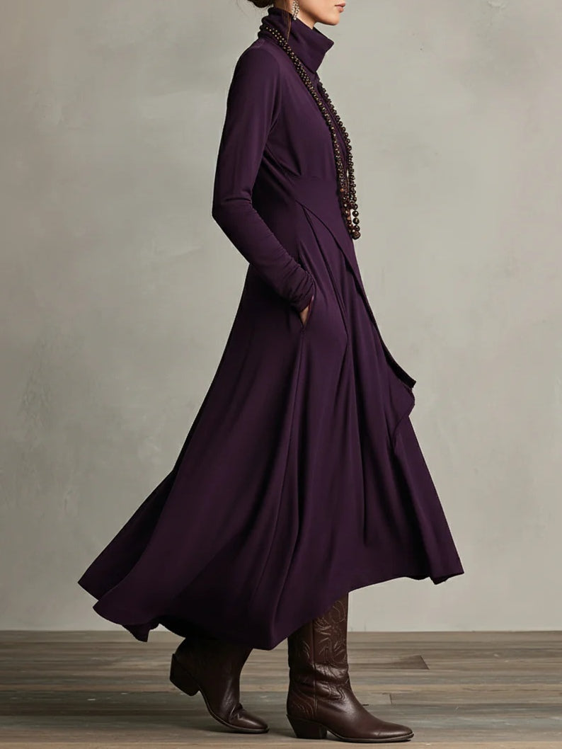 Georgia™ | Vestido Maxi Plissado Assimétrico Roxo com Gola Alta (colar não incluído)