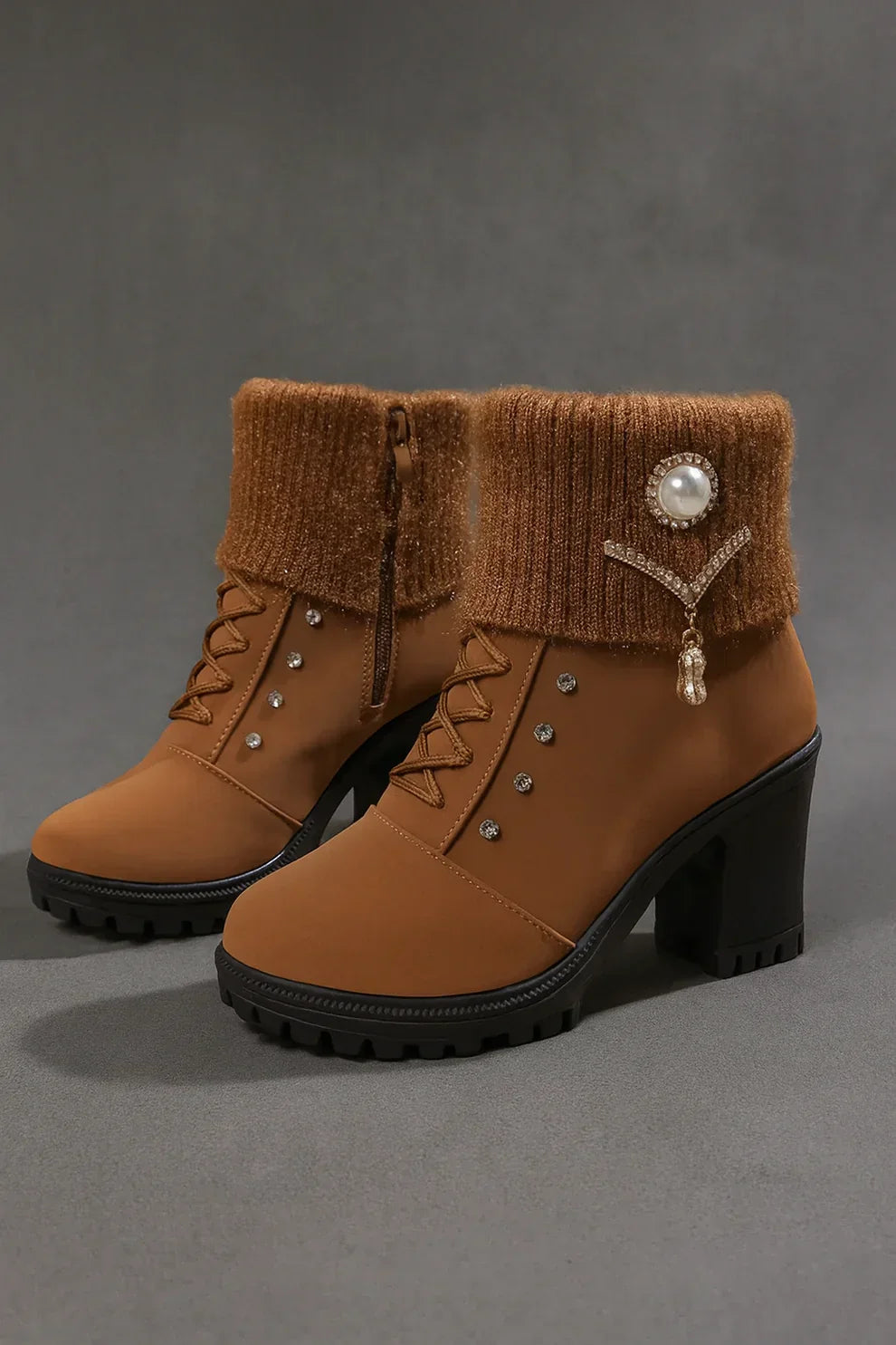 Elena - Botas de Salto Grosso e Quentes
