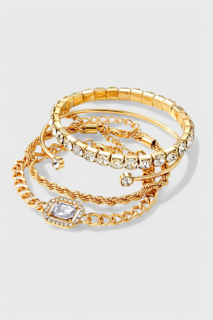 Conjunto de Pulseiras com Tachas