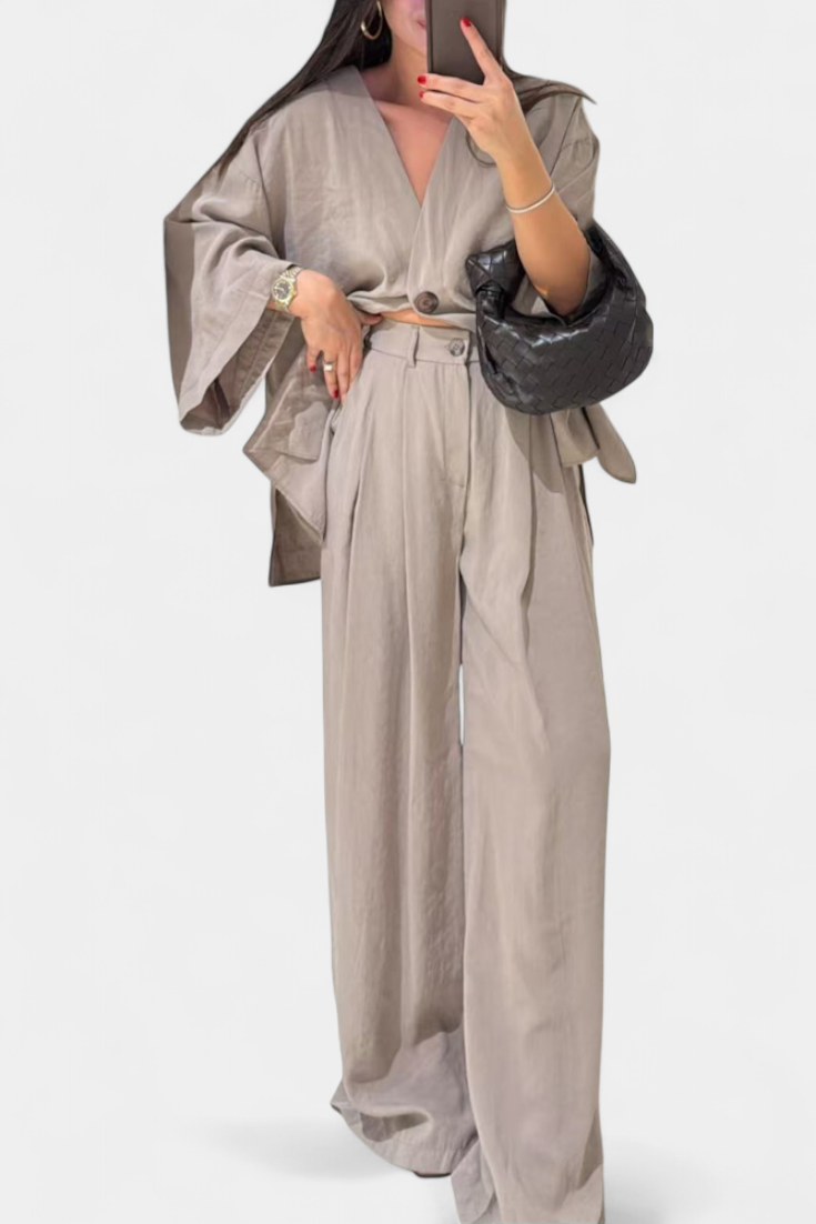 Eli - Conjunto Oversize de Top com Decote em V e Calças Retas