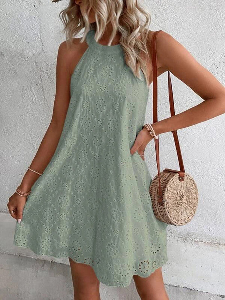 Vestido Curto sem Mangas de Corte A de Mulher com Design Floral de Ilhós