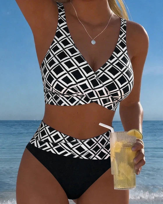 Bikini de Cintura Alta com Estampado Geométrico