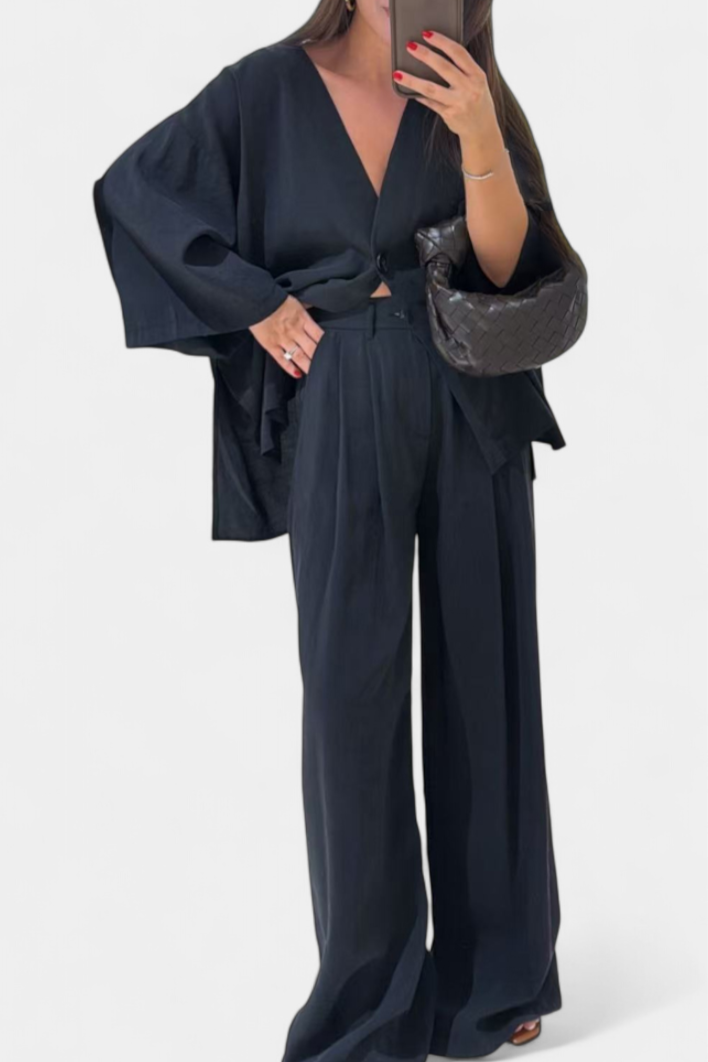 Eli - Conjunto Oversize de Top com Decote em V e Calças Retas