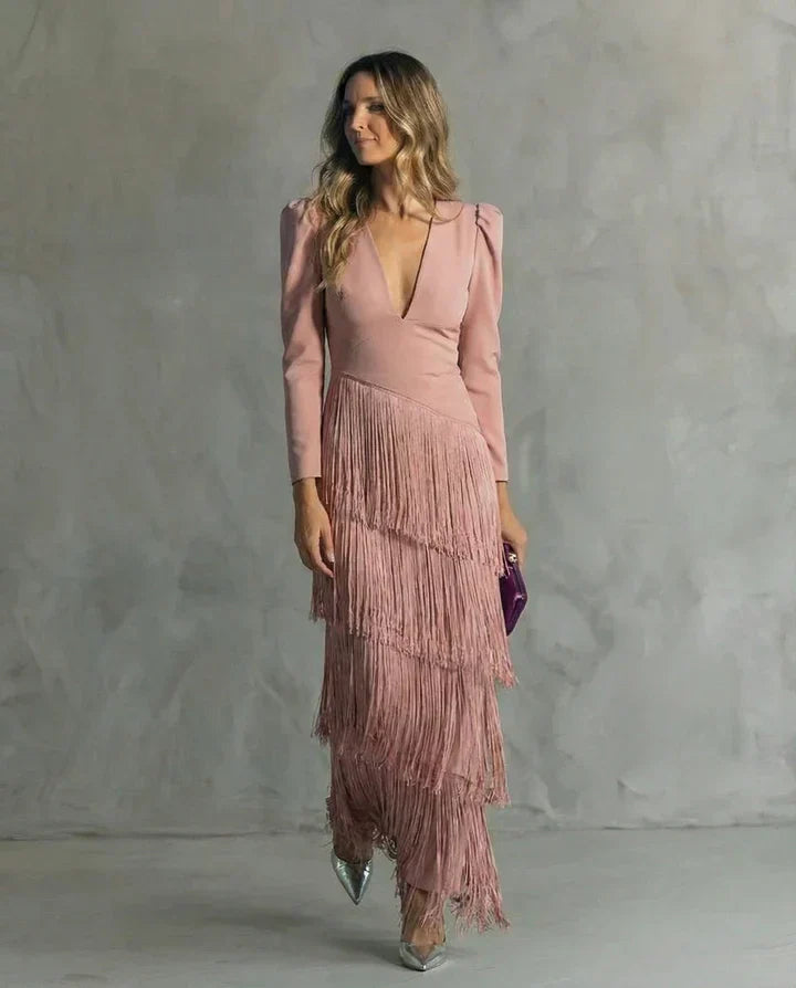 Clara™ | Vestido Midi Elegante com Mangas de Franjas