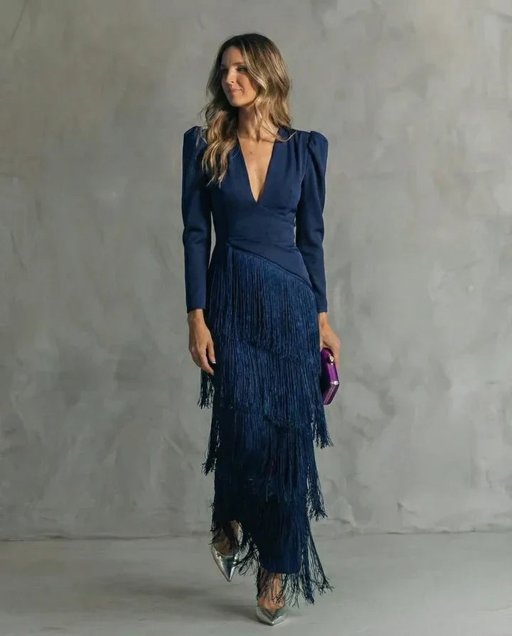 Clara™ | Vestido Midi Elegante com Mangas de Franjas