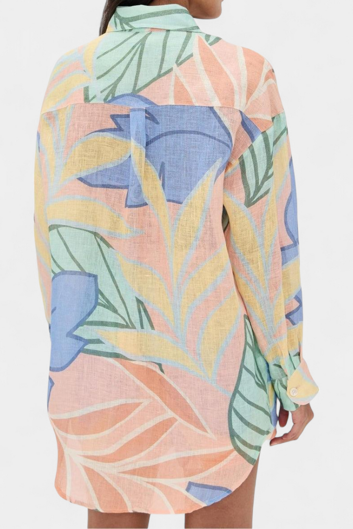 Lumina Conjunto Tropical com Camisa Solta e Calções de Cintura Alta