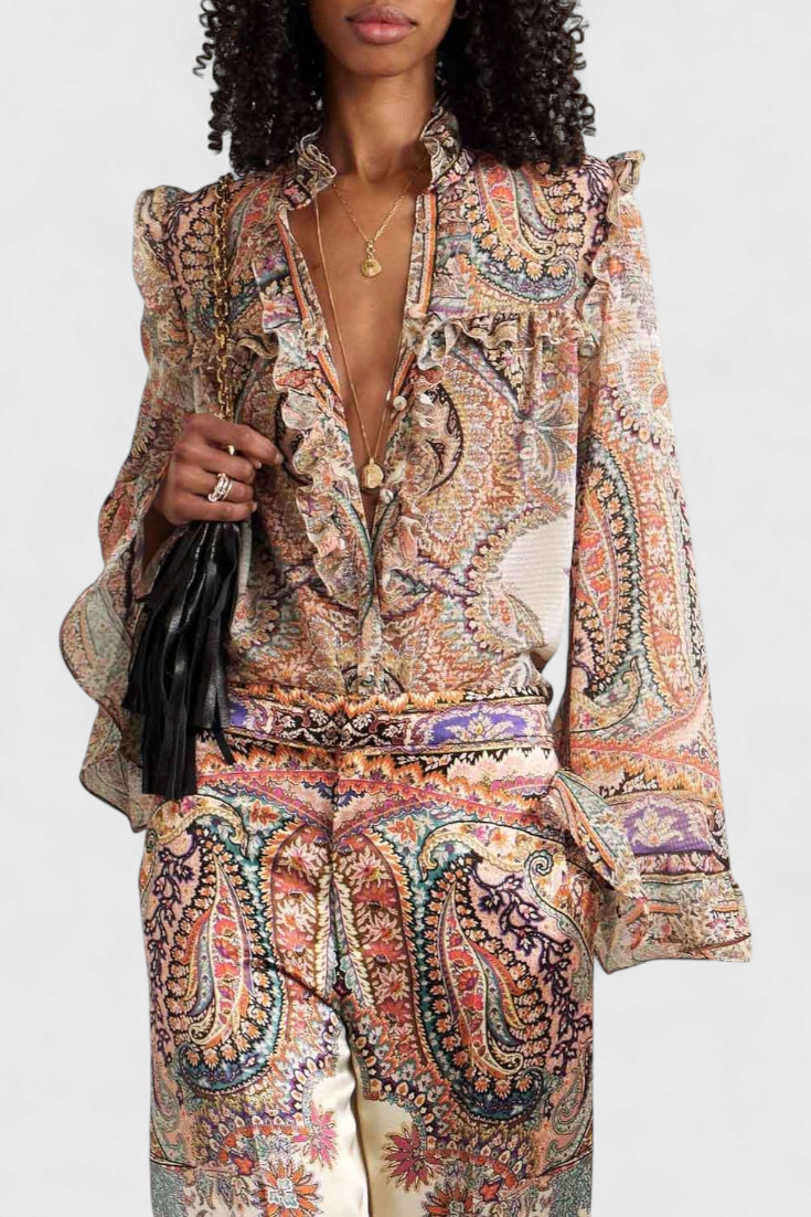 Finely - Conjunto com Blusa de Folhos e Estampado Vintage Paisley