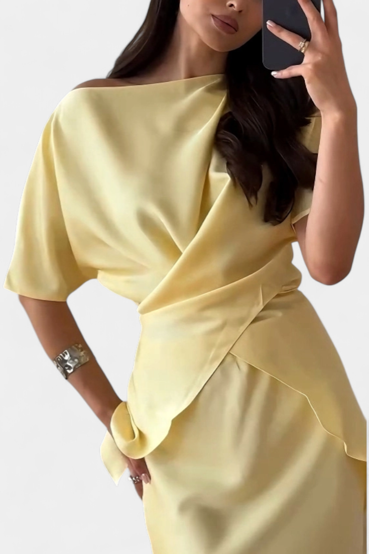 Veleda Conjunto de Top com Tiras Cruzadas e Saia Fluida