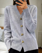 ADELE CARDIGAN ELEGANTE COM BOTÕES DE CORAÇÃO