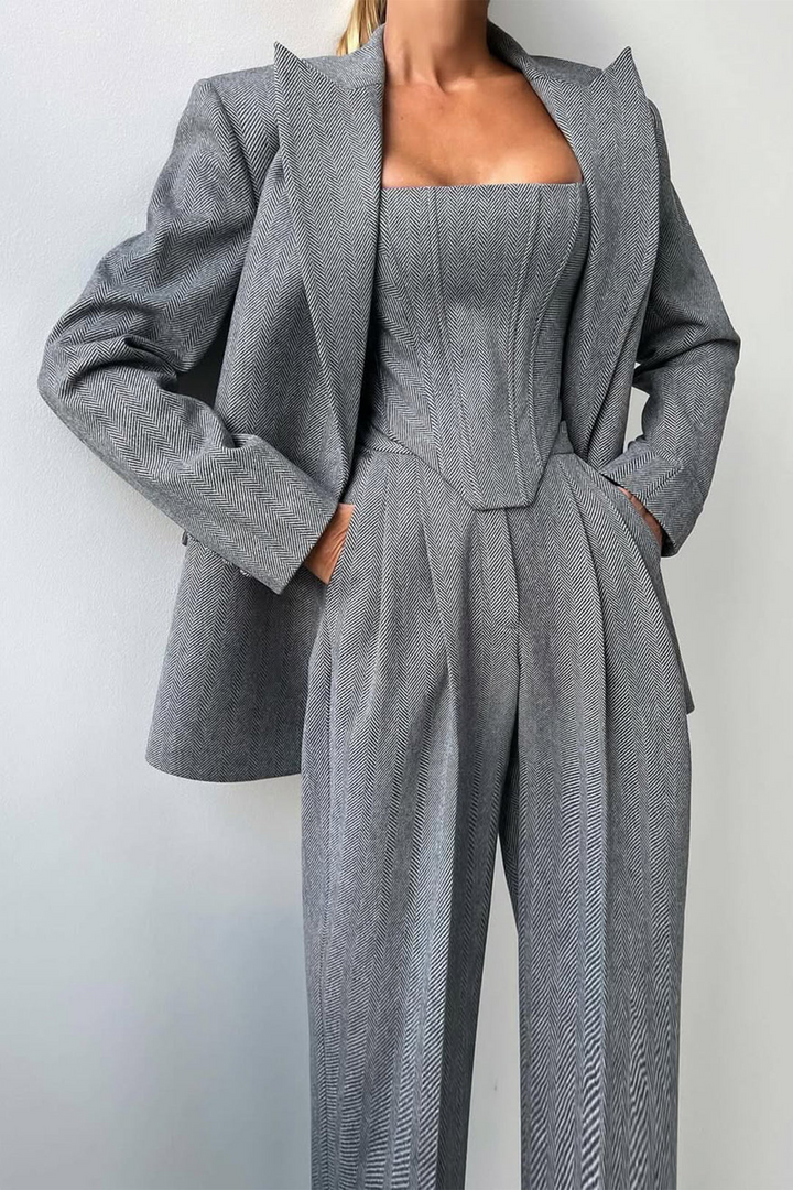 Dolce - Conjunto de Três Peças com Blazer de Dupla Botoadura