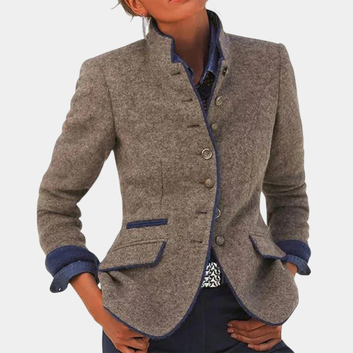 Paola Cardigan Elegante com Gola Alta