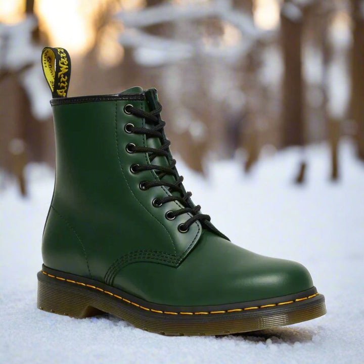 MARTEN | BOTAS ELEGANTES COM ATACADORES