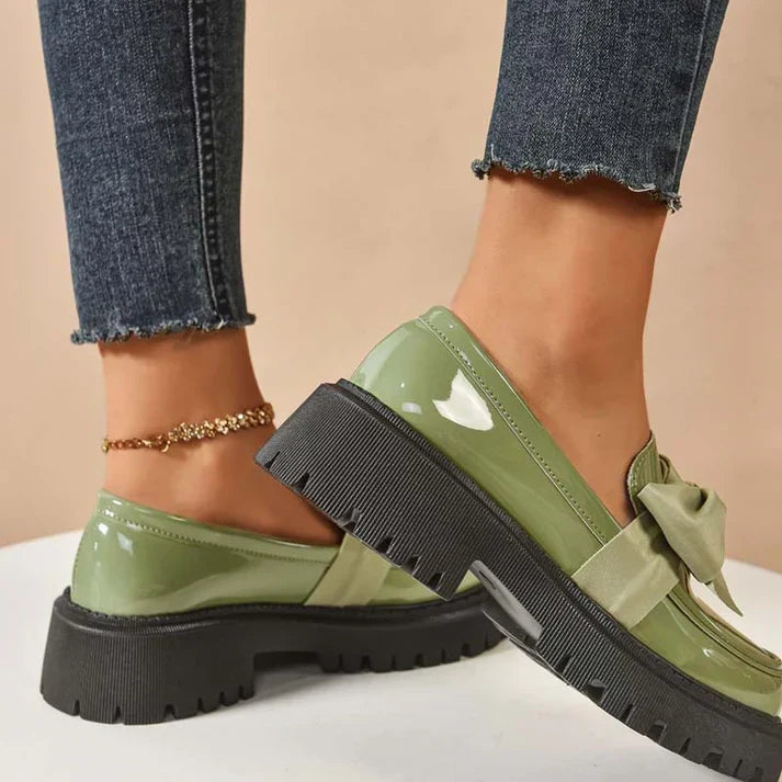 Violeta - Mocassins de Plataforma com Laço