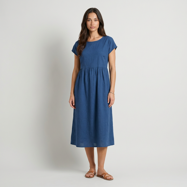 Chira - Vestido Midi com Mangas Curtas